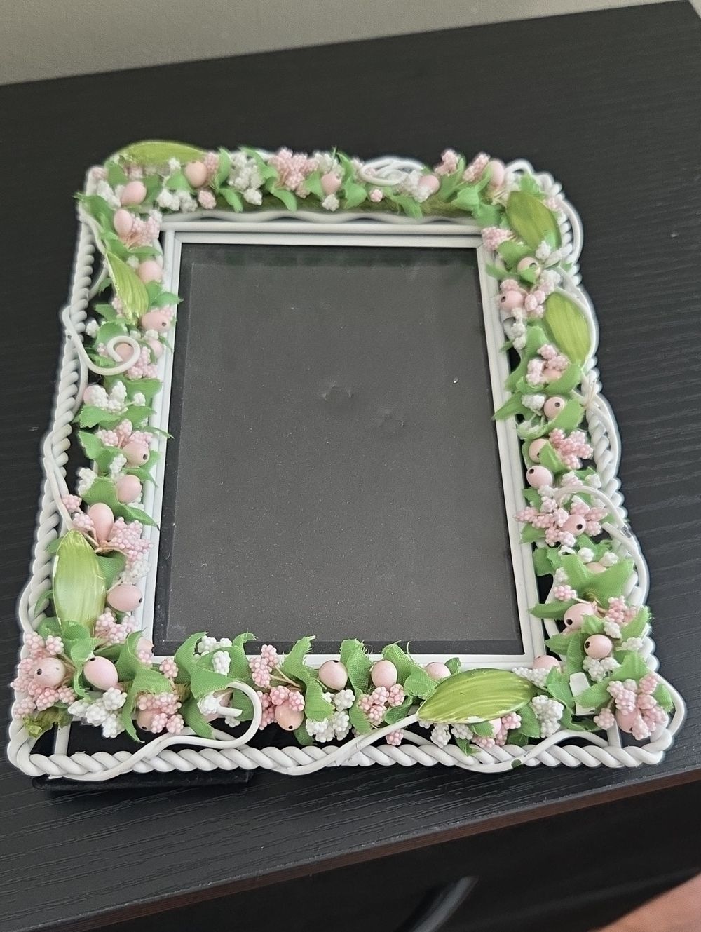 Vintage Floral Decorative Picture Frame